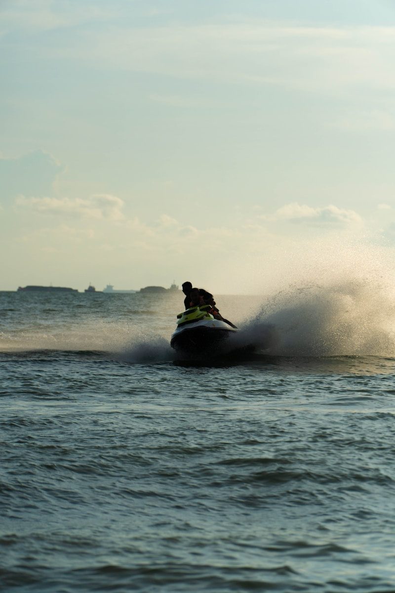 Jet Ski Rentals for Beginners: 5 Essential Tips for Your First Ride in Coeur d’Alene